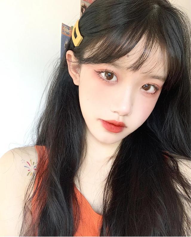 最适合夏天的四种妆容！清新娇媚不腻味，时髦女孩必备