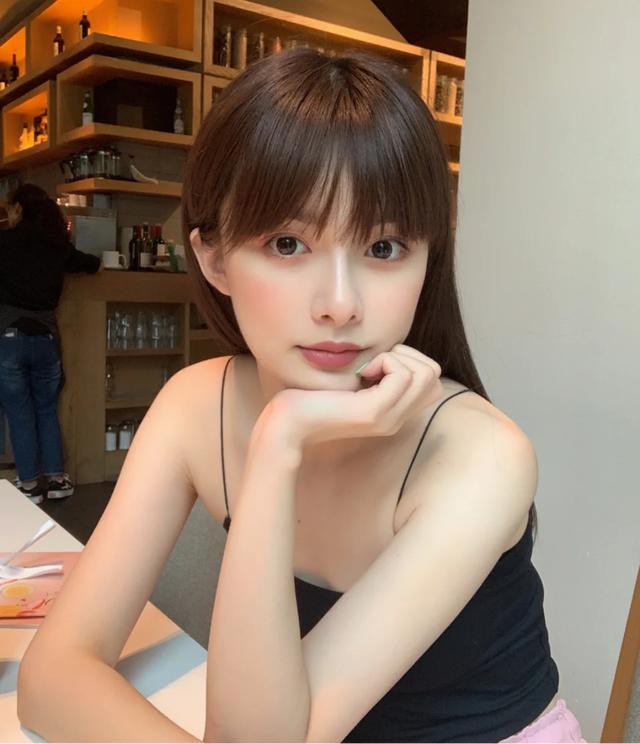 最适合夏天的四种妆容！清新娇媚不腻味，时髦女孩必备