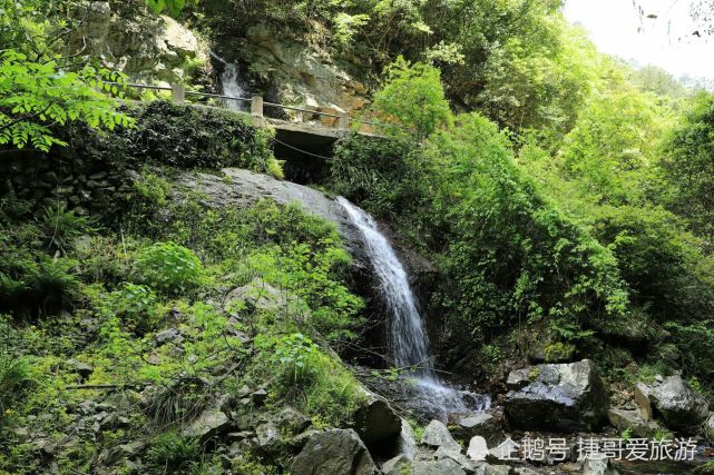 安徽省 宣城 宁国市 夏霖九天银瀑风景区 誉为"东南第