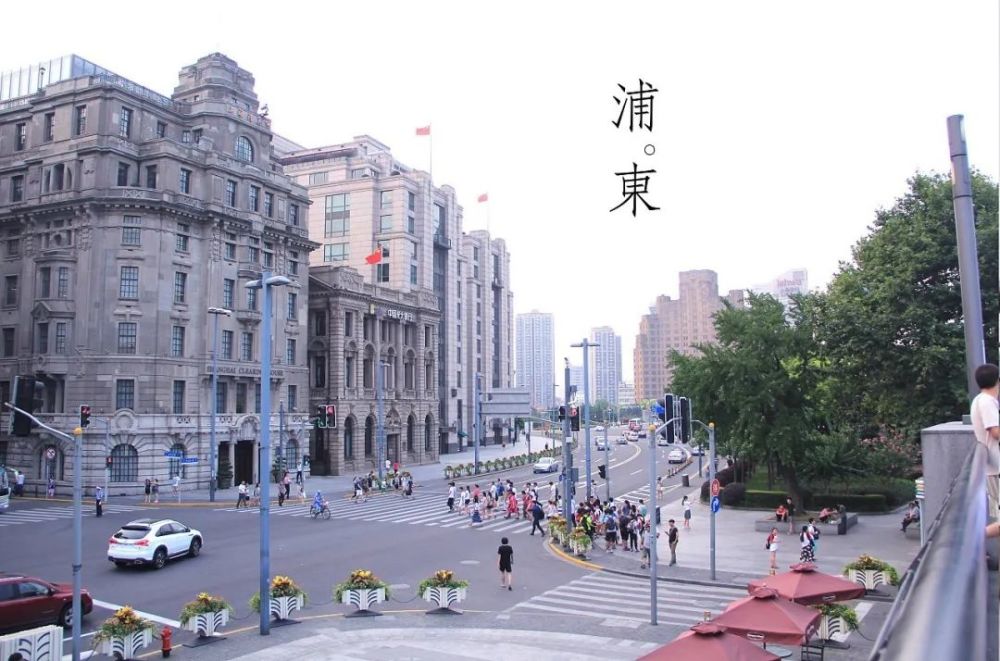 浦东gdp2025_上海浦东机场图片(3)