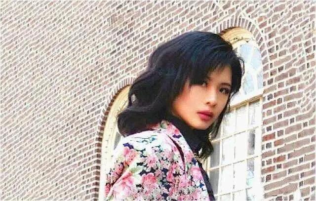 打卡：许可馨被化名“徐鑫”出现高中语文试卷上