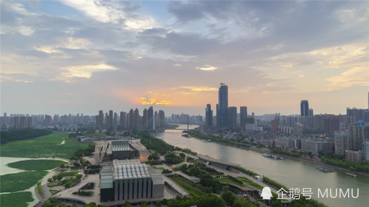 法国哪个城市有1000万人口_法国人口分布图(2)