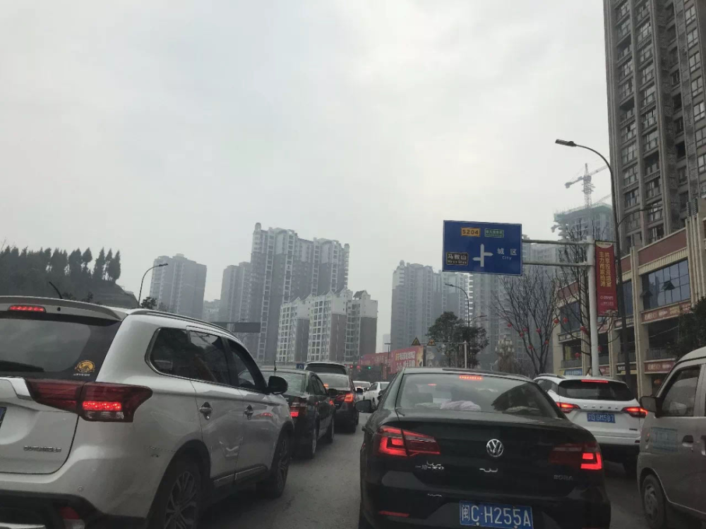有渠县出租车这么"拼"!