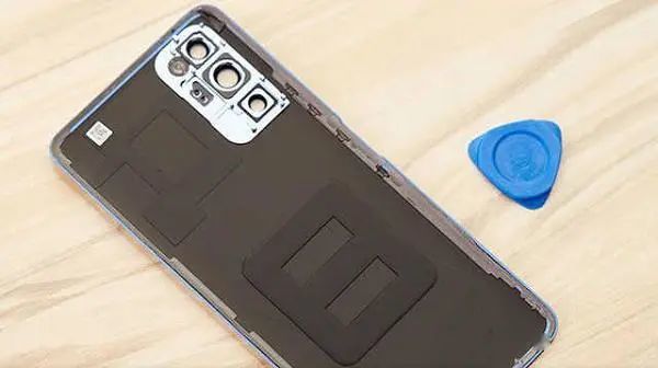 拆机图解:荣耀v30 pro