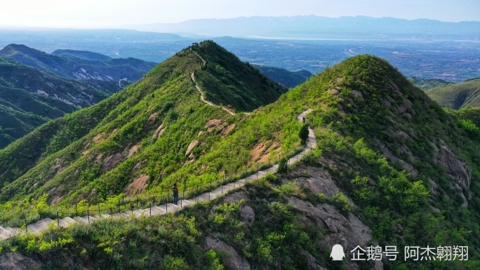 河南三门峡灵宝娘娘山,又名女郎山,位于小秦岭最东峰!