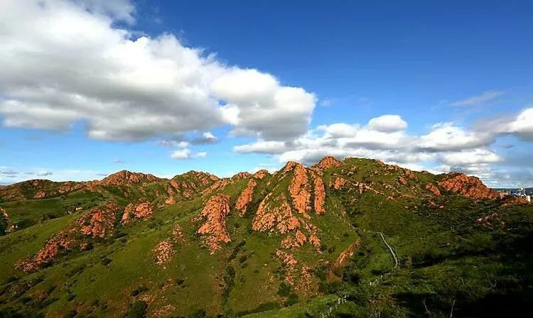 有一种神奇俊美,叫赤峰的山