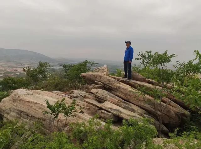 跟着向秋游山水新泰往南是平邑