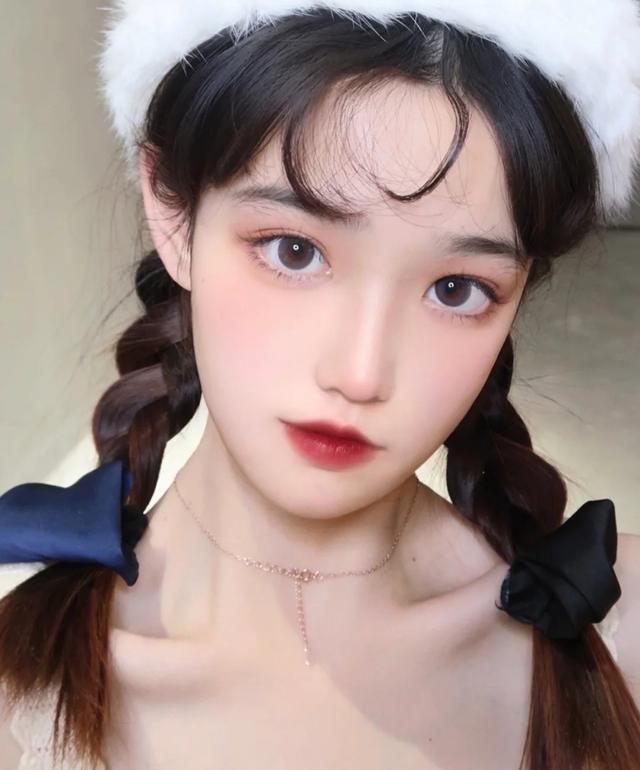 今年夏天超火的“无辜”妆，上脸以后又纯又欲，你就是小仙女本人