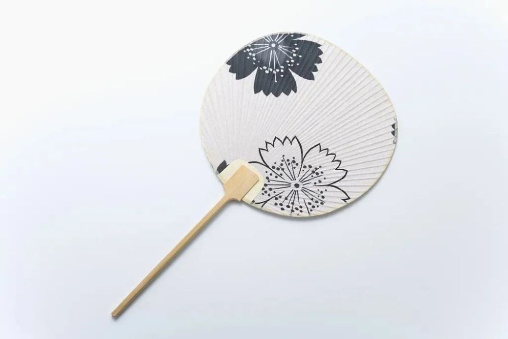 夏天太热？唐代人决定在屋子里放座冰山