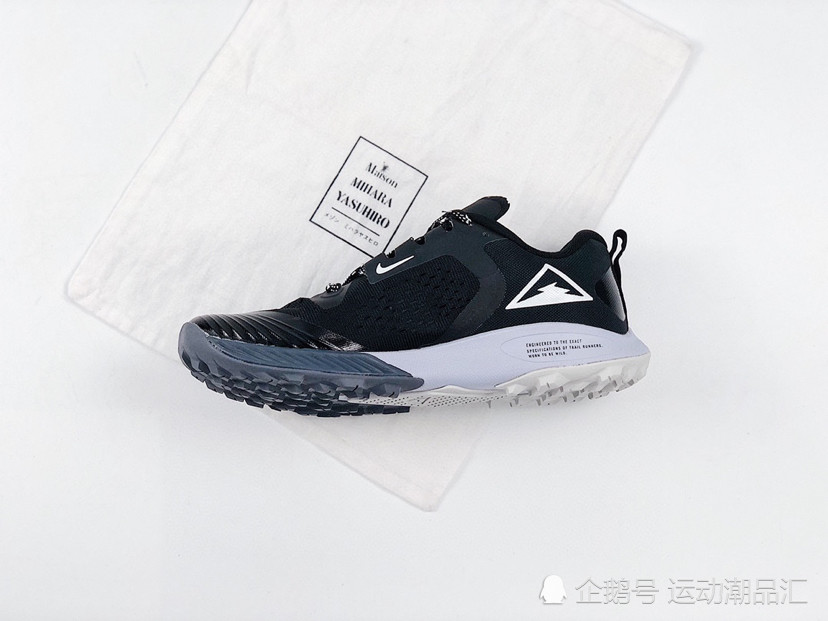 NikeAirZoom登月男子休闲运动跑步