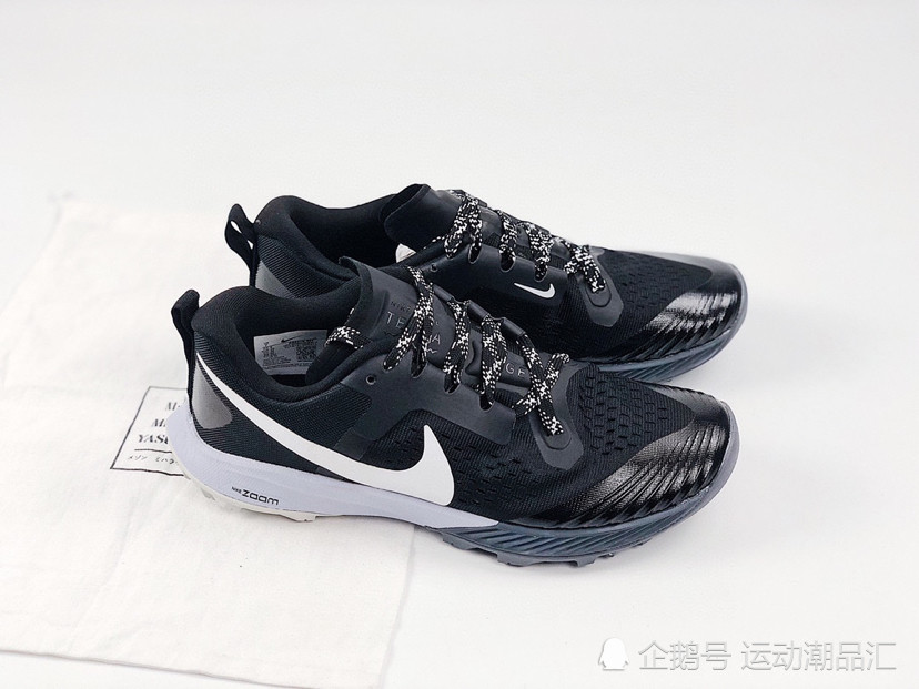 NikeAirZoom登月男子休闲运动跑步
