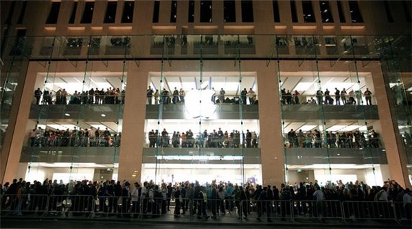 苹果：全球范围内近100家商店已重新开放