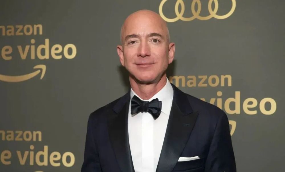 全球首富,亚马逊创始人兼首席执行官杰夫·贝索斯(jeff bezos)又有大