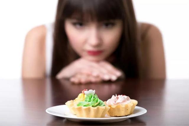 妹子1个月减重20斤？不节食，不用产品，此种减肥法燃脂瘦身快