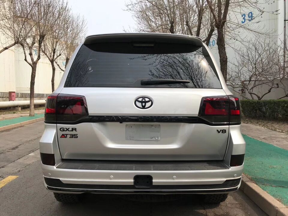 丰田越野10万左右图片,日产丰田汽车10万左右 又一丰田越野"发飙了"!一口气降10万,4.5t 四驱,比x5还霸气