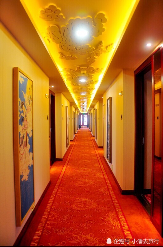 长江三峡游轮——华夏神女2号游轮实景图