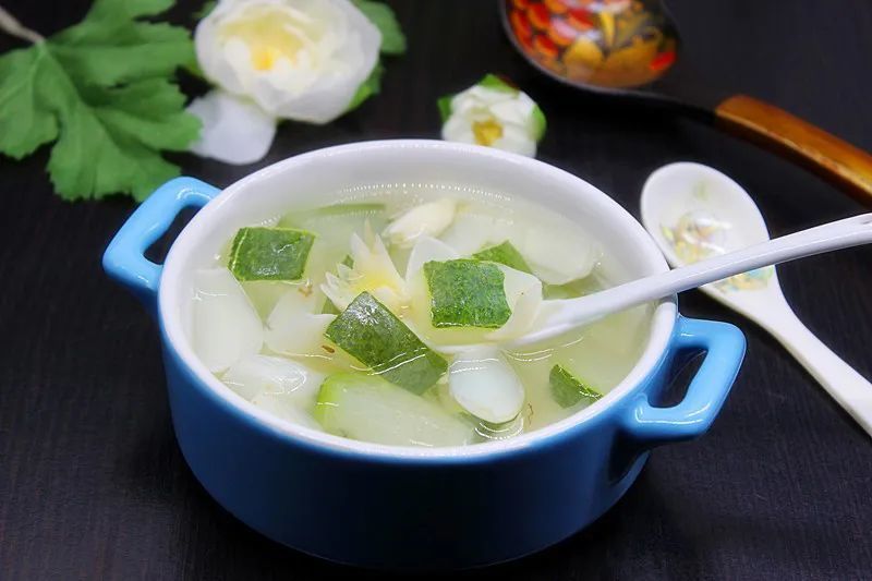夏天，以“热”逼寒毒，不贪二凉，坚持三勤，给秋冬健康，打下基础