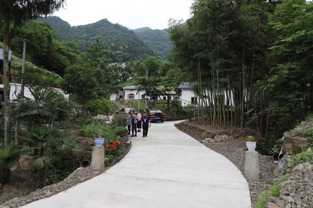 喜报秭归4庭院入选宜昌市最美农庄最美农户