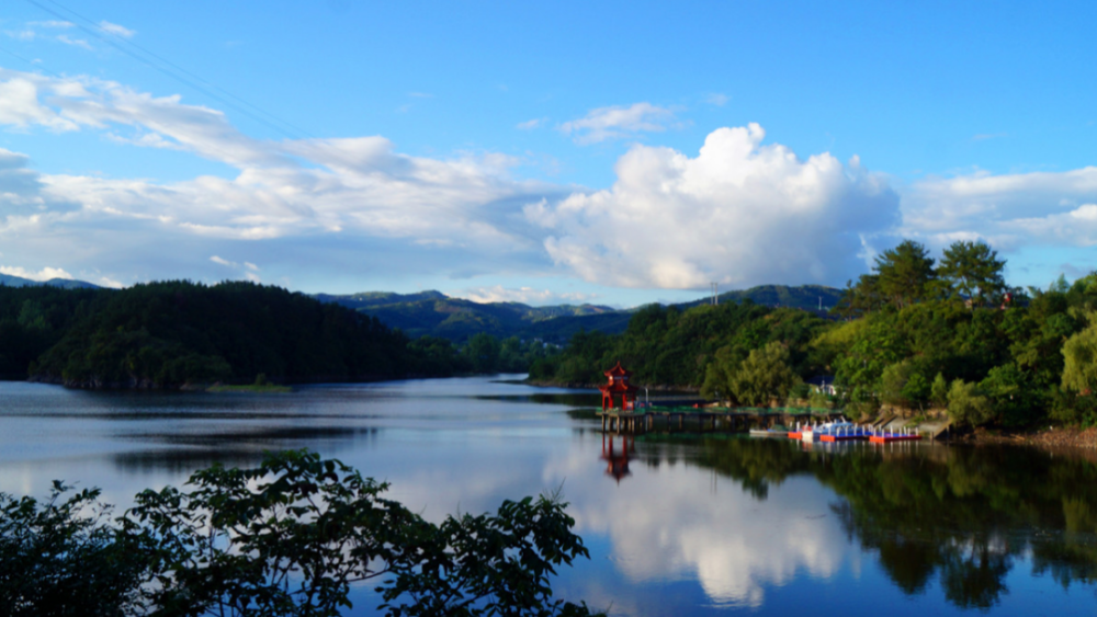 竹溪龙湖湿地公园