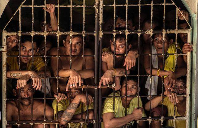 暴雨天摧毀周界防線，菲律賓監獄15名囚犯集體越獄