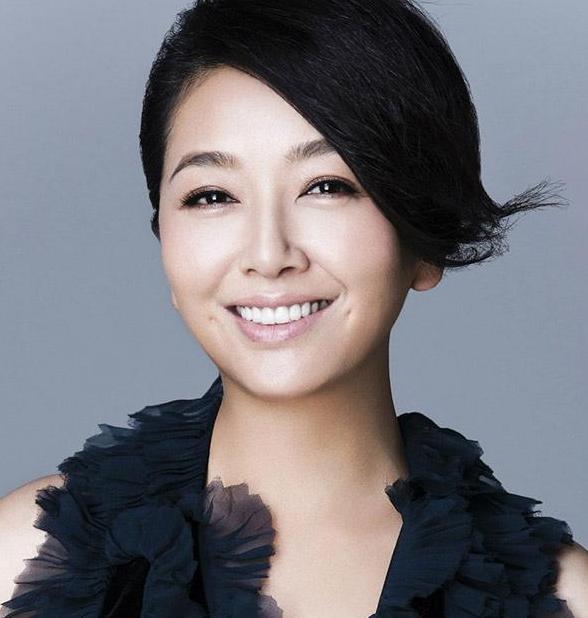 走进江珊住的豪宅,如今过得优雅安逸,跟个少女差不多了
