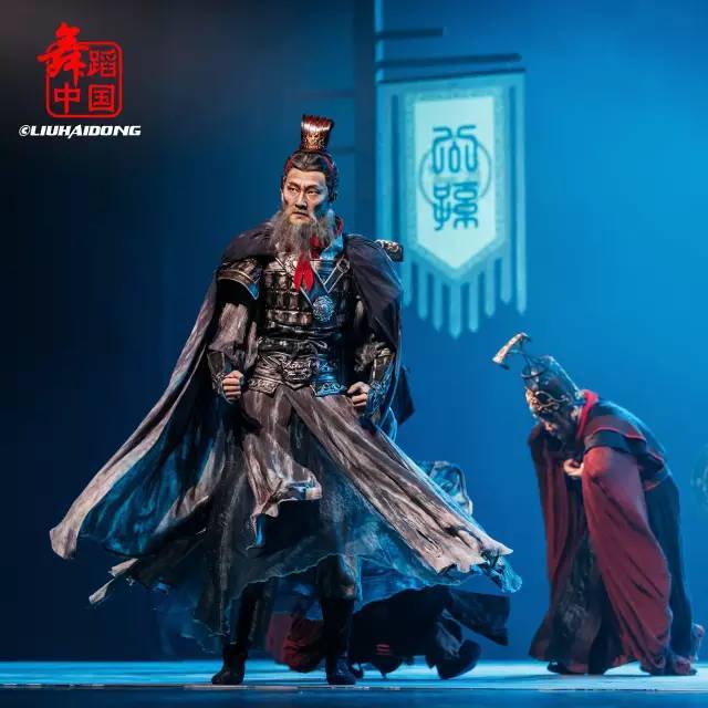 拜,羽却无心跟从曹公…… 建安五年,衣带诏东窗事发,甘夫人与刘备失散