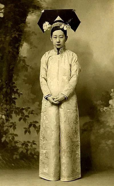 真实的清朝如清宫剧?8张老照片看看溥仪和他的亲人们