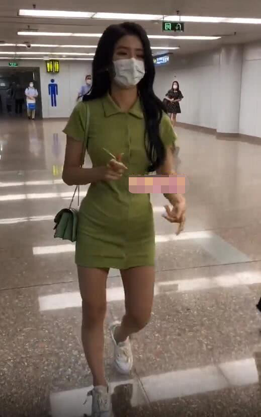 有种身材叫青你2的蔡卓宜，瘦是真的瘦，身材比例却让人一言难尽