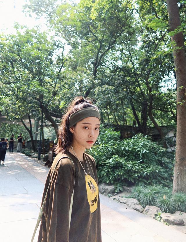 赵小棠刘雨昕发型展露流行趋势，貌美还实用，让女明星们都种草