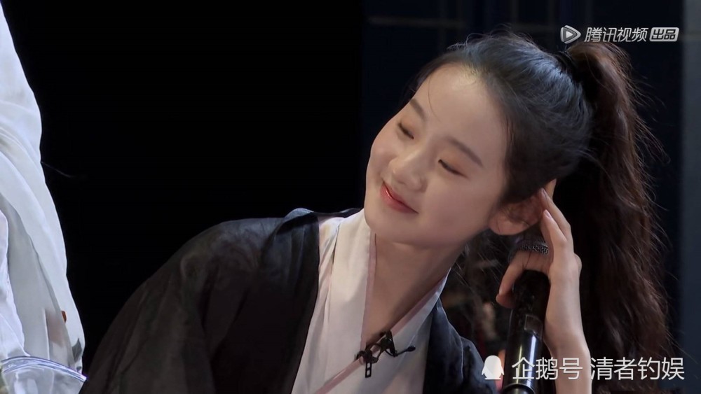 张艺凡获第四名落泪：谁把我巧克力吃了？我赢来的荣誉谁都不要碰