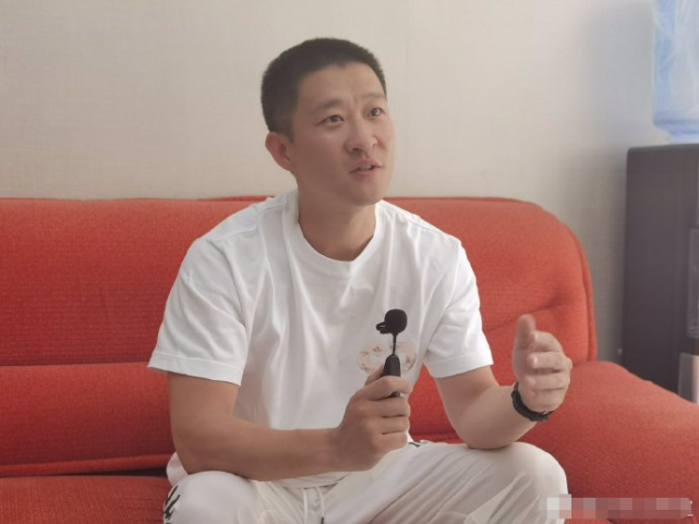 相声演员曹云金晒收获又被暗讽:你是"曹金"还是"曹亮"