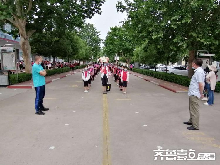 临沂双月湖小学迎来复学时刻