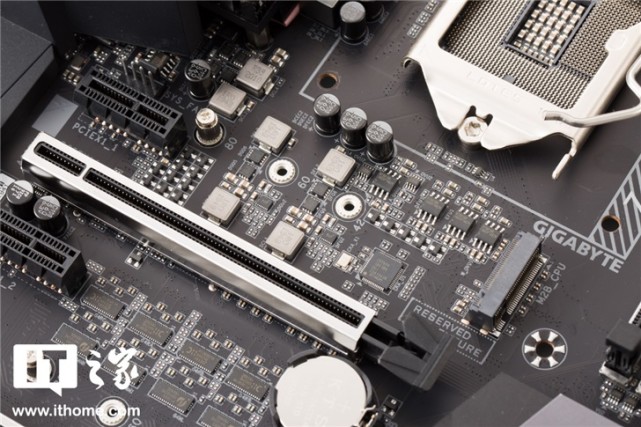 技嘉z490aorus pro ax,技嘉z490接线图 功耗巨兽压制者:技嘉z490 aorus pro ax评测