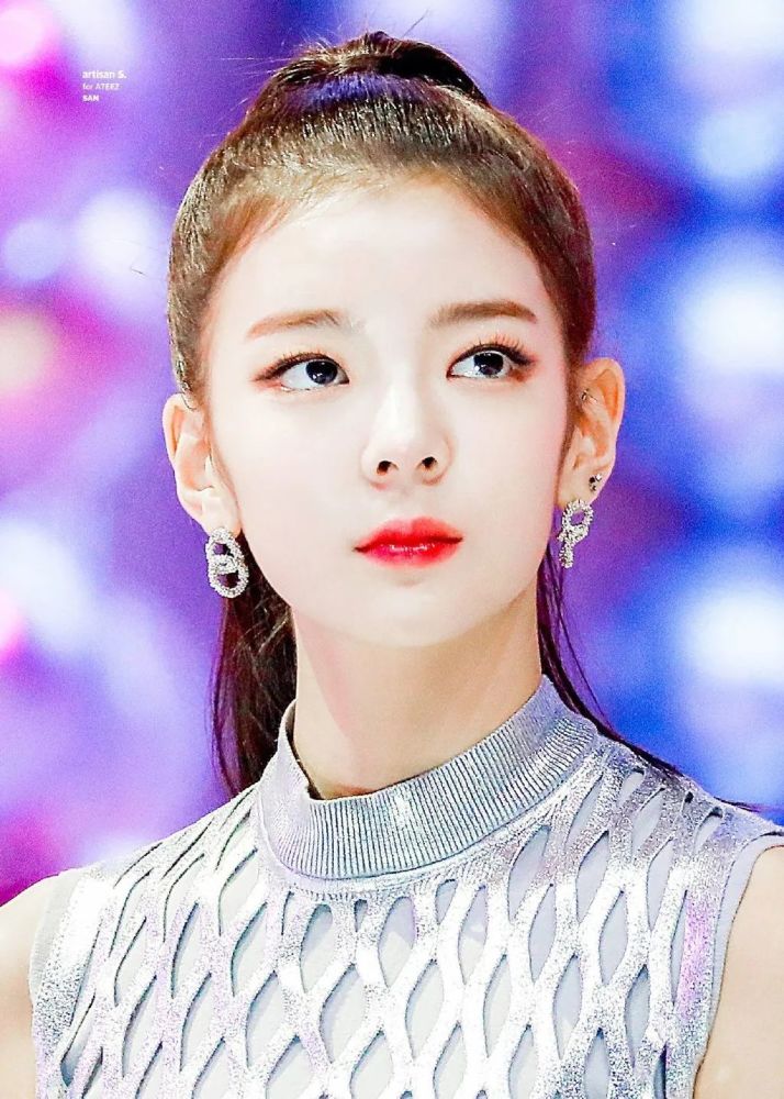 娱乐圈最美头骨，比肩Jennie的原来是她啊！