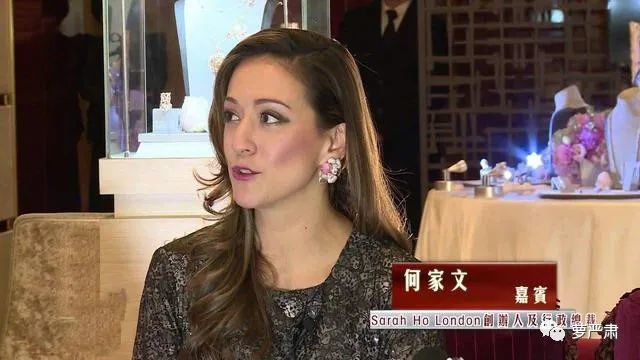 suki potier(苏琪·波捷)是英国模特,曾出演《007:大战皇家赌场,在