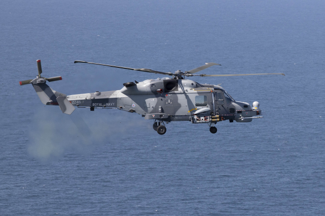 表明野猫直升机已经可以用来协助保卫伊丽莎白级航母和战斗