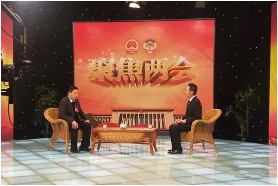 宋华平:把中小学书法教学纳入考试李翔认为国家应尽快在北京筹建"中国