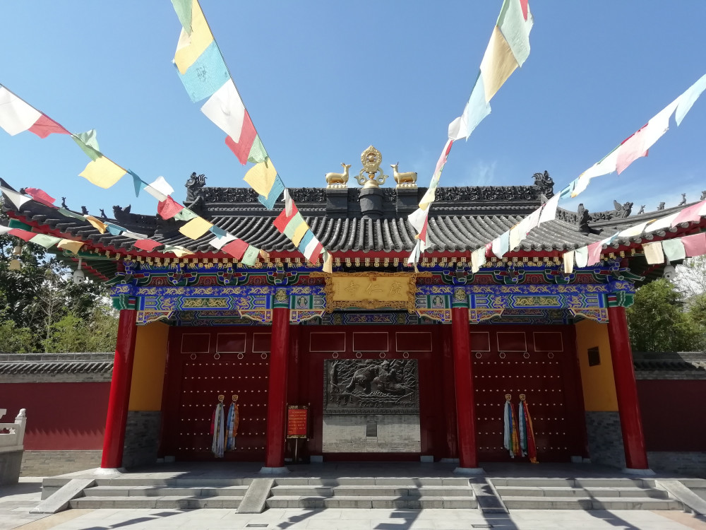 西安城墙西北角，藏着一处3A景区，陕西唯一的藏传佛教寺院！