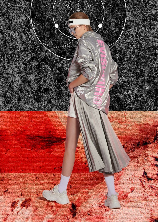 EVISUKURO NEW系列定义全新工业风 汲取未来建筑..