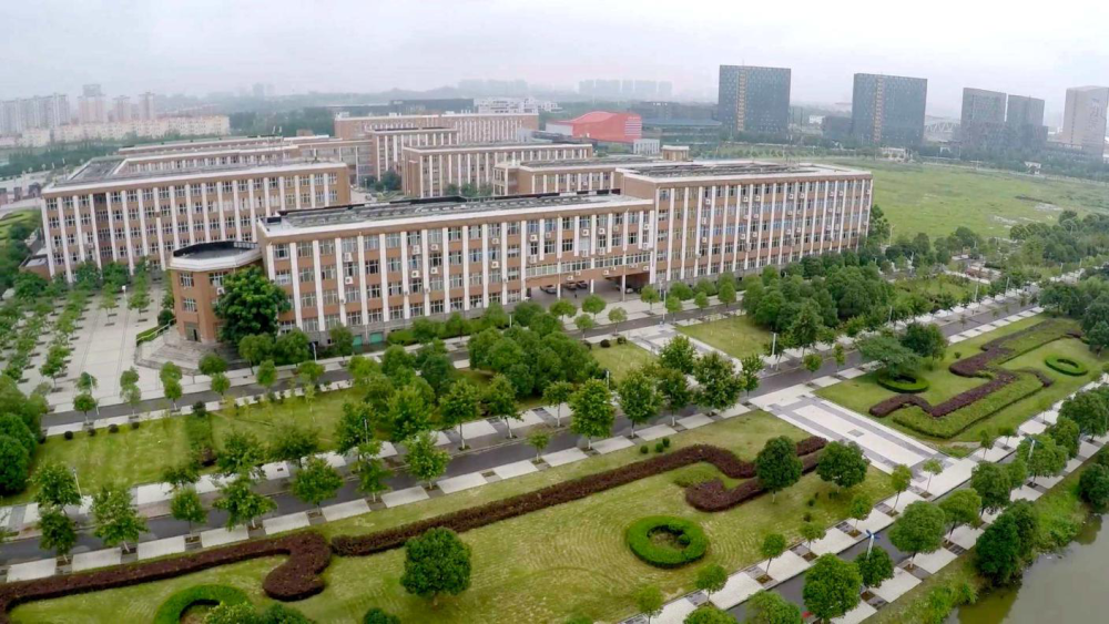 美术志愿填报_承认四川省美术联考成绩的【师范类】院校详解