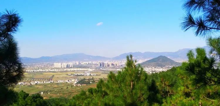 不同角度看昭通凤凰山,美!