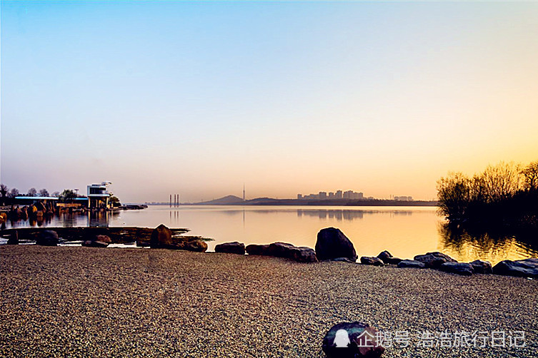 龙子湖风景区位于蚌埠市龙子湖区境内,为 国家aaaa级旅游景区,国家级