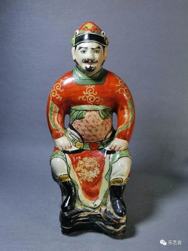 磁言 邯郸杨:《磁州窑红绿彩瓷塑人物》