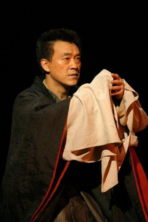 国家一级演员何冰