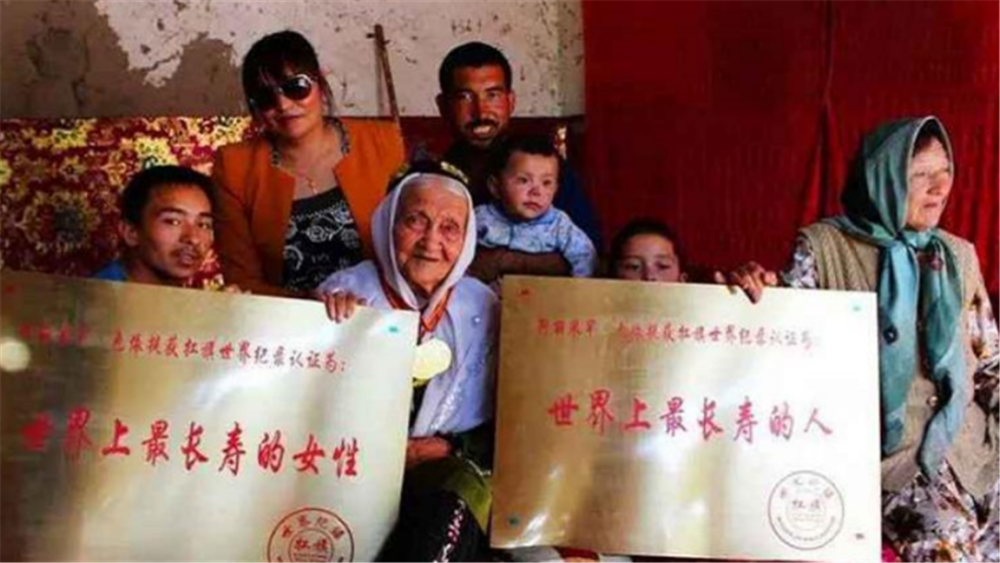 中国最长寿老人，现年134岁，喜欢吃的东西普通人难以下咽