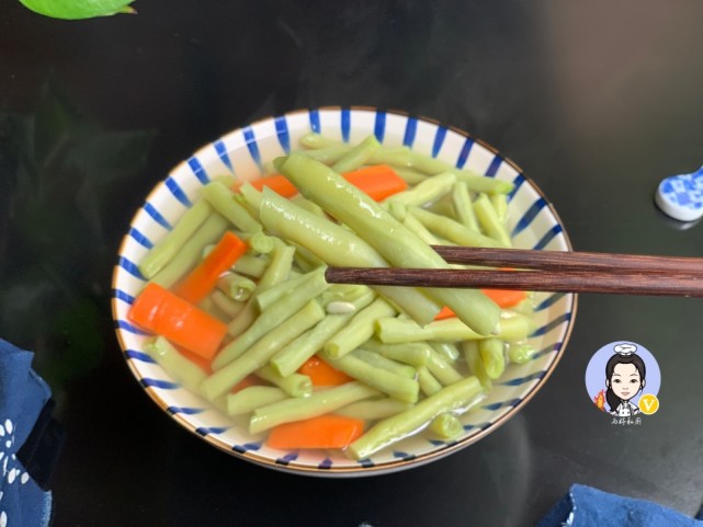 下面"耙耙菜"做法分享给大家,你看一眼就学得会,没有技术含量,完全没