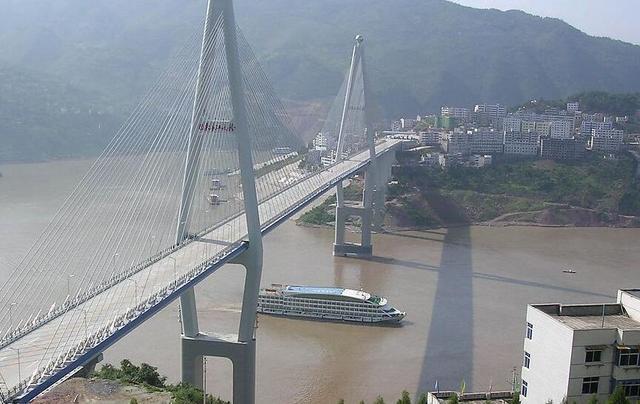 恩施总人口_湖北省所有的县 含县级市,省直管县(3)