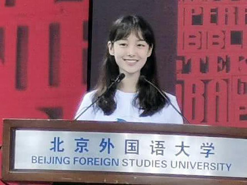 山东"美女学霸"叶纹笑宇:颜值出众,成绩优异,学霸不只