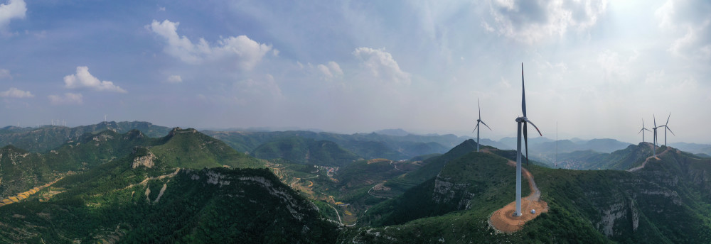 徒步穿越济南章丘最高山九鼎山,探访险峻奇美的连绵群山