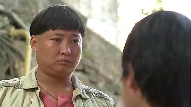 港片“最灵活的胖子”暴瘦了,成龙老了,功夫片头发也白了 港片“最灵活的胖子”暴瘦了,成龙老了,功夫片头发也白了